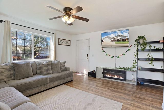 787 Twin Hills Dr, Galt, CA 95632