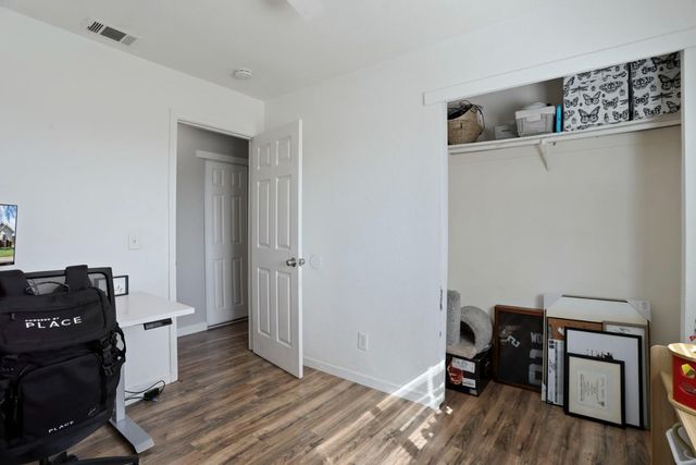 787 Twin Hills Dr, Galt, CA 95632