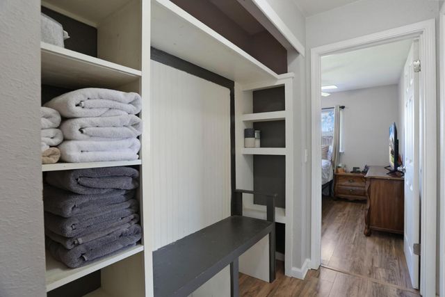 787 Twin Hills Dr, Galt, CA 95632