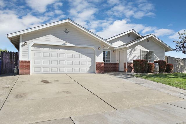 787 Twin Hills Dr, Galt, CA 95632