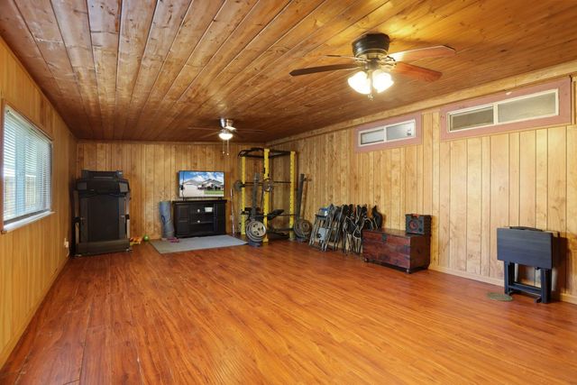 787 Twin Hills Dr, Galt, CA 95632