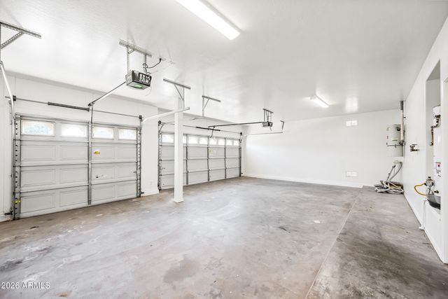 8698 W MORTEN Avenue, Glendale, AZ 85305