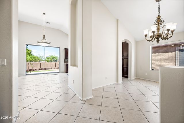 8698 W MORTEN Avenue, Glendale, AZ 85305