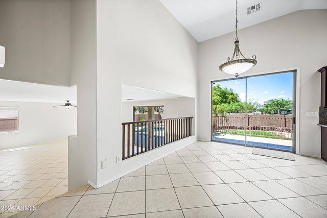 8698 W MORTEN Avenue, Glendale, AZ 85305