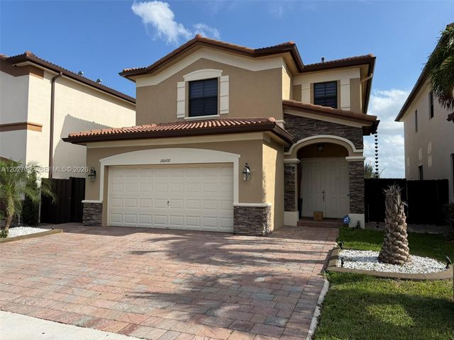 10060 NW 86th Ter, Doral, FL 33178