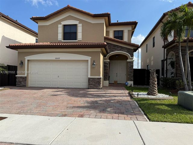 10060 NW 86th Ter, Doral, FL 33178
