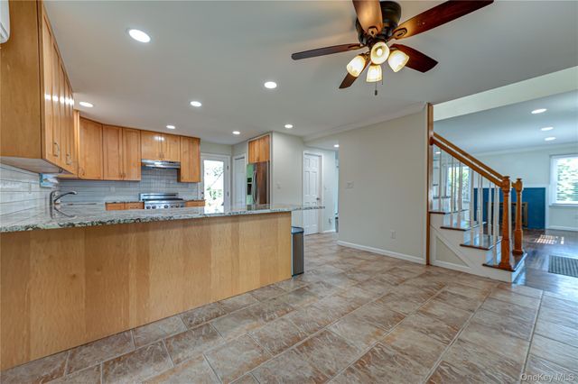 63 Boulevard Avenue, Greenlawn, NY 11740