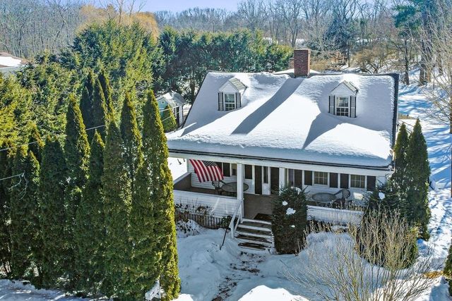 133 Ames St, Sharon, MA 02067