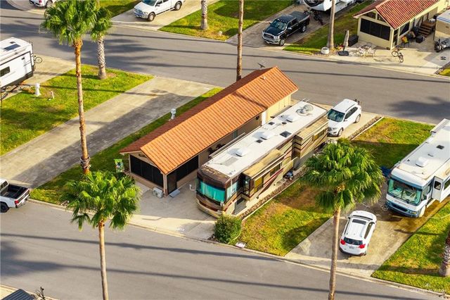 2049 Los Lagos East E, Mercedes, TX 78570