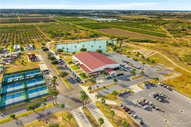 2049 Los Lagos East E, Mercedes, TX 78570