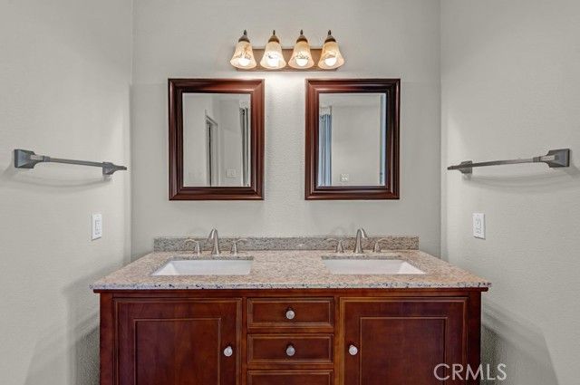 601 Vista Verde Way, Bakersfield, CA 93309