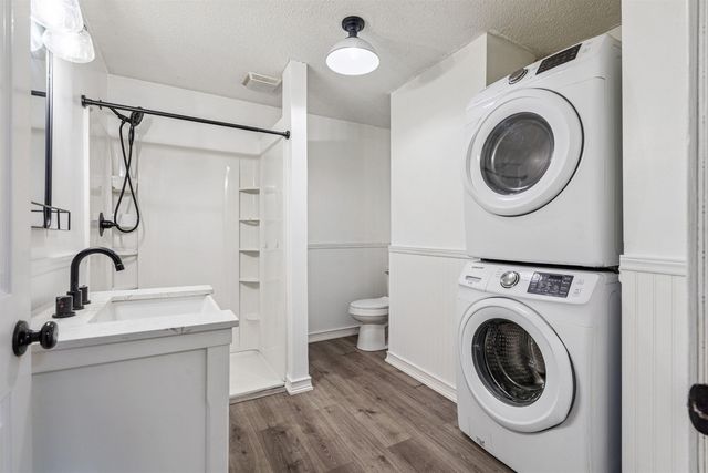 2831 52nd Street, Vinton, IA 52349