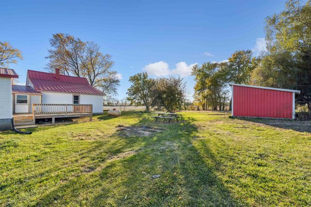 2831 52nd Street, Vinton, IA 52349