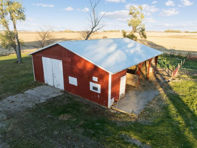 2831 52nd Street, Vinton, IA 52349