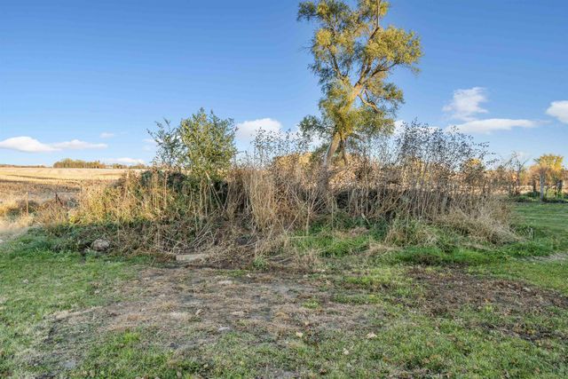 2831 52nd Street, Vinton, IA 52349