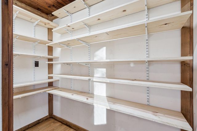 2831 52nd Street, Vinton, IA 52349