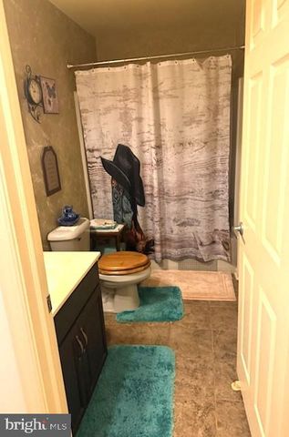 201 ROBINSON RD, Salem, NJ 08079