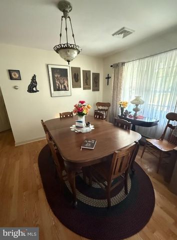 201 ROBINSON RD, Salem, NJ 08079