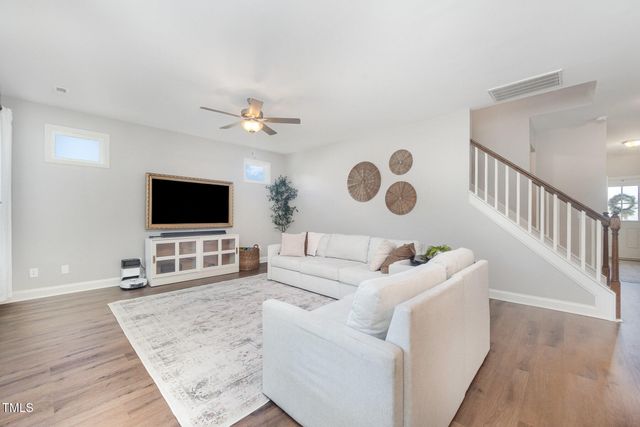 94 Avery Pond Drive, Fuquay Varina, NC 27526