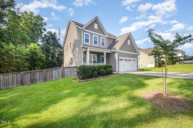 94 Avery Pond Drive, Fuquay Varina, NC 27526
