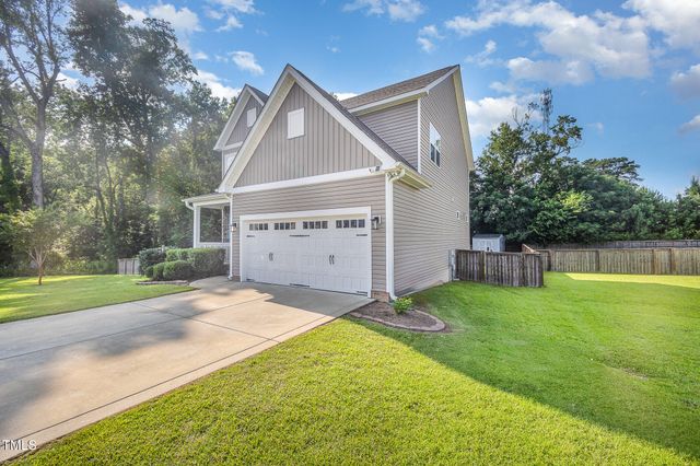 94 Avery Pond Drive, Fuquay Varina, NC 27526