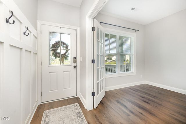 94 Avery Pond Drive, Fuquay Varina, NC 27526