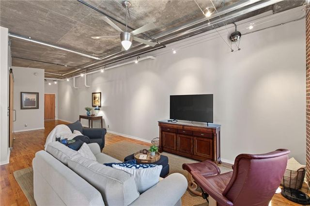 660 Glen Iris Drive NE 407, Atlanta, GA 30308
