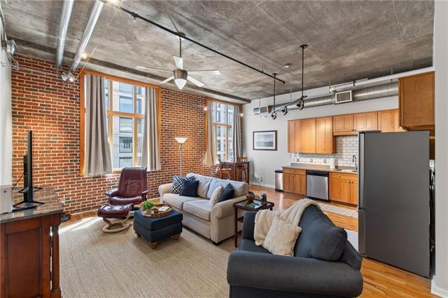 660 Glen Iris Drive NE 407, Atlanta, GA 30308