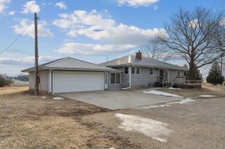 5955 Osage Road, Waterloo, IA 50703