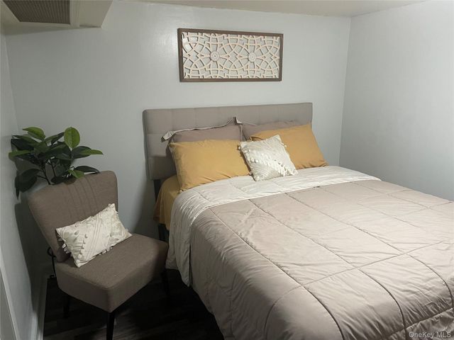 10506 221st Street, Queens Village, NY 11429