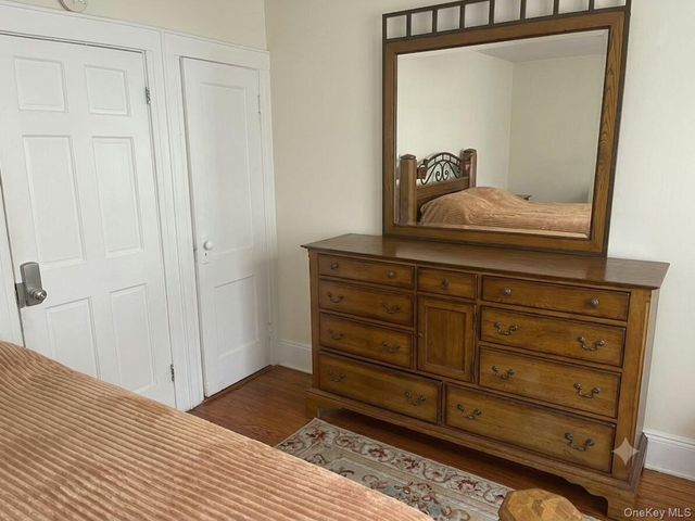 10506 221st Street, Queens Village, NY 11429
