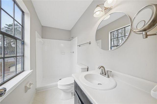 337 Independence Drive, Jonesboro, GA 30238