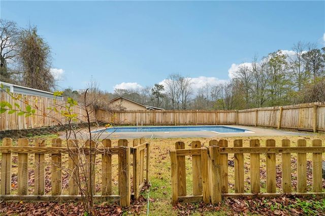 337 Independence Drive, Jonesboro, GA 30238