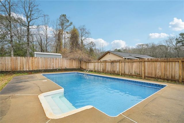 337 Independence Drive, Jonesboro, GA 30238