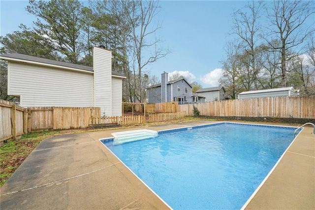 337 Independence Drive, Jonesboro, GA 30238