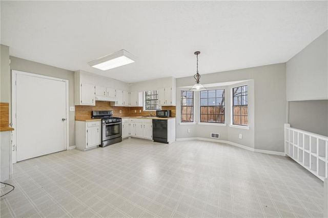 337 Independence Drive, Jonesboro, GA 30238