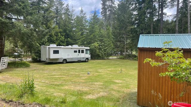 81 N Varden Way, Hoodsport, WA 98548