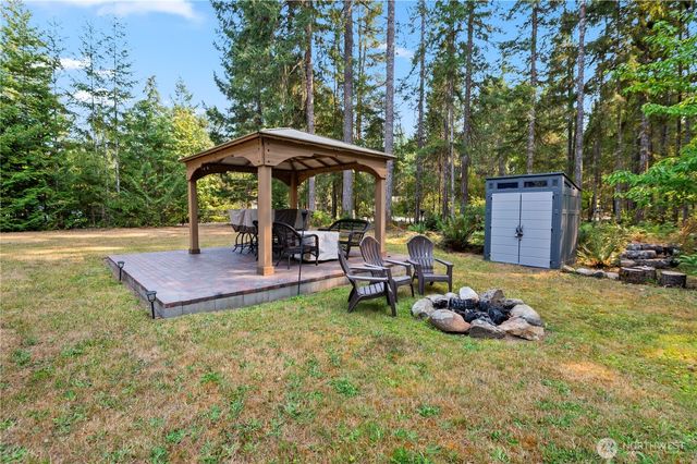 81 N Varden Way, Hoodsport, WA 98548