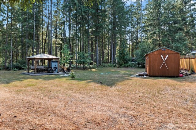 81 N Varden Way, Hoodsport, WA 98548
