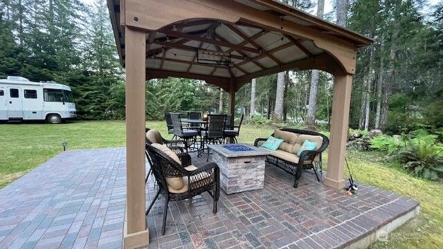 81 N Varden Way, Hoodsport, WA 98548