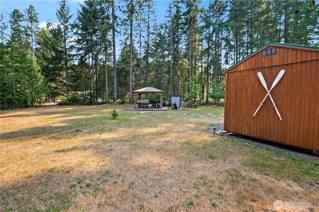 81 N Varden Way, Hoodsport, WA 98548