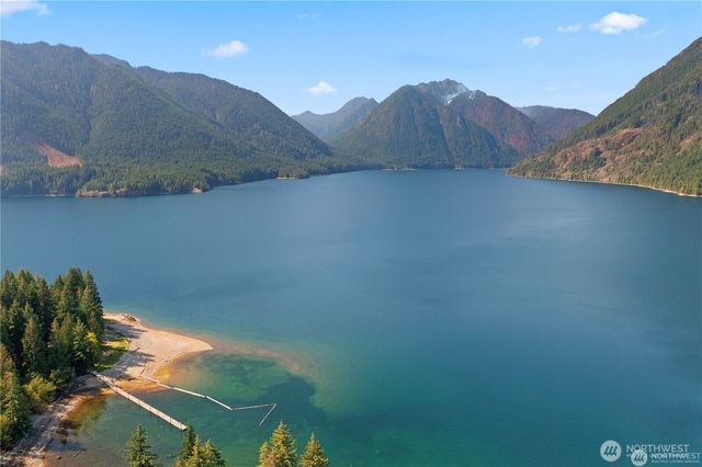 81 N Varden Way, Hoodsport, WA 98548