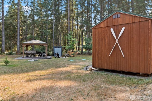 81 N Varden Way, Hoodsport, WA 98548