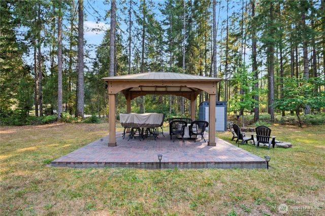 81 N Varden Way, Hoodsport, WA 98548