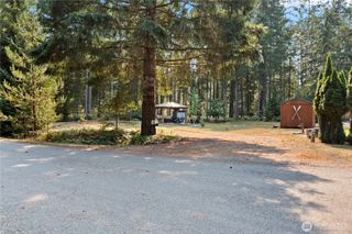 81 N Varden Way, Hoodsport, WA 98548