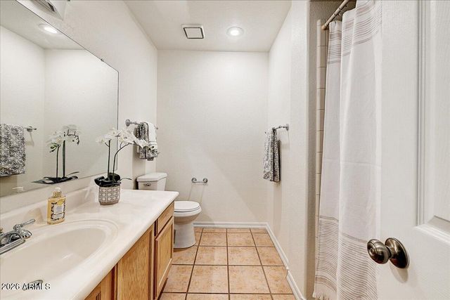 10101 N ARABIAN Trail 2033, Scottsdale, AZ 85258