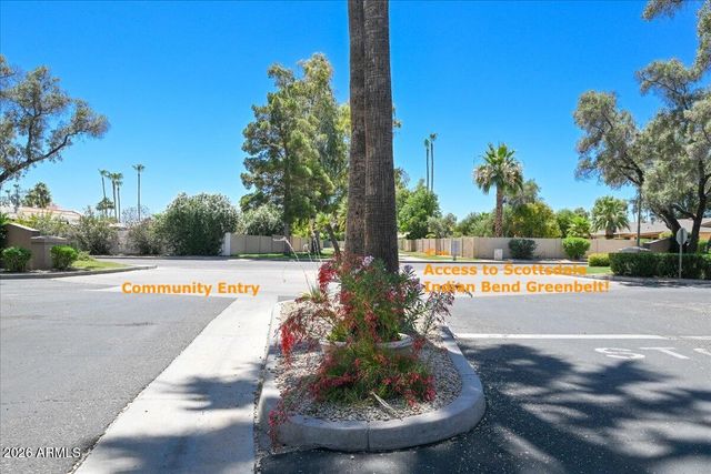 10101 N ARABIAN Trail 2033, Scottsdale, AZ 85258