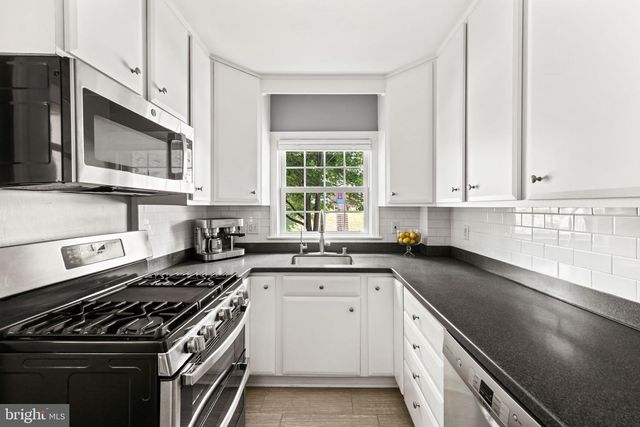 5706 9TH RD N, Arlington, VA 22205