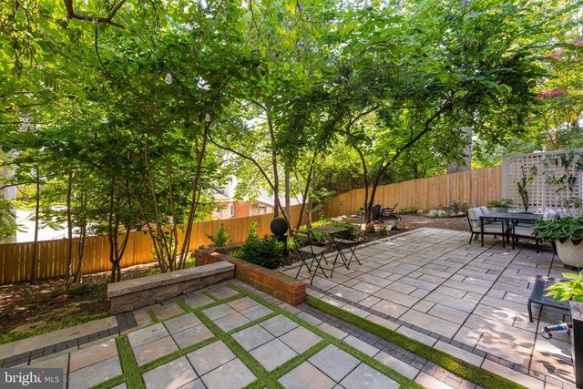 5706 9TH RD N, Arlington, VA 22205
