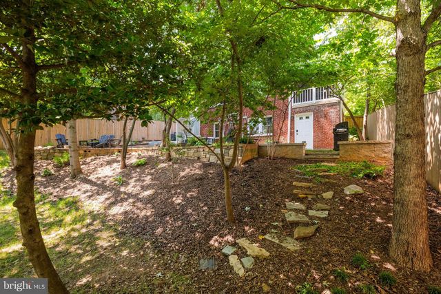 5706 9TH RD N, Arlington, VA 22205